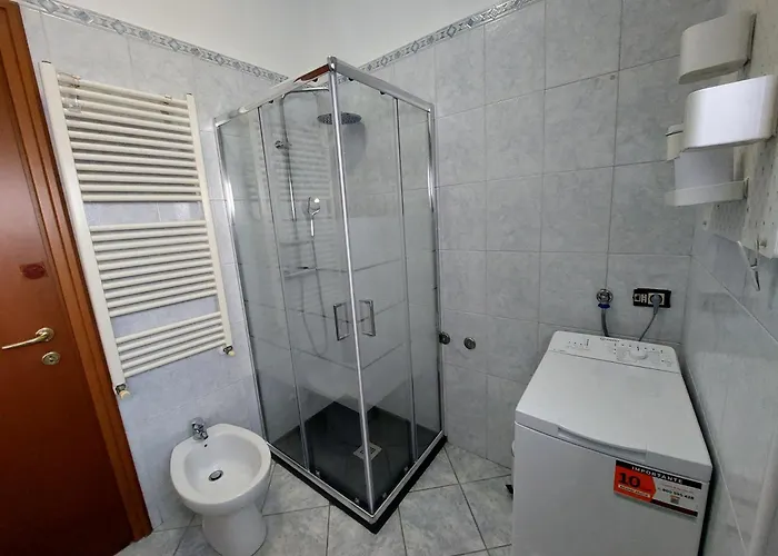 Casa Mirella * 몬칼리에리